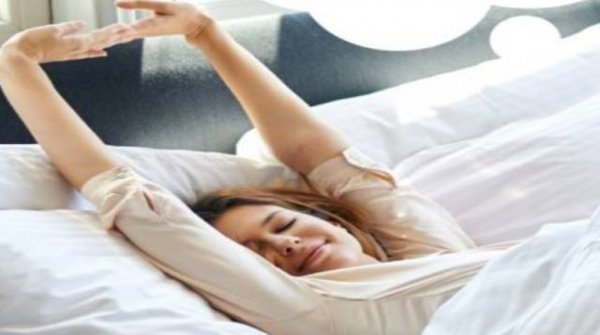 6 นิสัยทำแล้วนอนหลับลึก ช่วยสุขภาพดี ผิวดีเปล่งปลั่ง